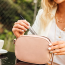 ✨ Caneta 4D para Sobrancelhas – Naturalidade e Perfeição de Sobrancelhas e Delineado o Dia Todo! 💁‍♀️