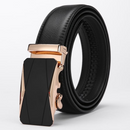 Cinto de Couro Masculino com Fivela de Catraca